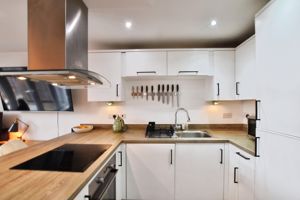 Photo 9- click for photo gallery